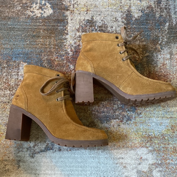 Timberland Booties size 9 - Picture 3 of 8